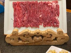鲜切羊后腿-蒙都43°9羊火锅(平庄店)