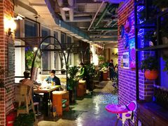 -耍哥串串香(香月湖店)