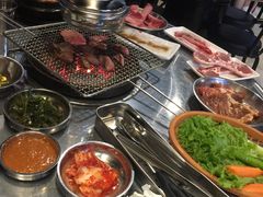 -釜山火炉·海鲜烤肉(紫藤路店)