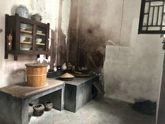 -毛泽东同志旧居