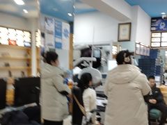 -豪门视光·星趣控·蔡司依视路眼镜代理商(中央大街店)