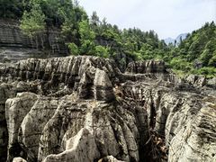 -梭布垭石林景区