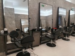 -TONI&GUY