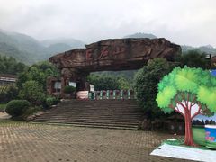 -巨石山景区