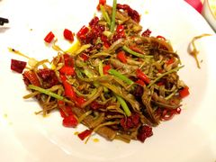 -丹江口渔村·湘味厨房(桃园店)