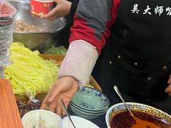 -吴大师呱呱面皮(育生巷店)