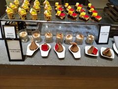 -海口绿发希尔顿酒店-田园汇自助餐·三文鱼·海鲜