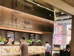 -一绪に和牛寿喜烧(罗湖益田假日店)