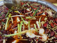 -乡土特色.冷锅鱼.牦牛肉汤锅