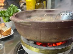 -广味炭炉鸡煲(宝业路分店)