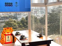 -包整·丝娃娃(一览甲秀楼风景店)