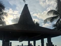 -Sunset Bar(丹绒亚路香格里拉店)
