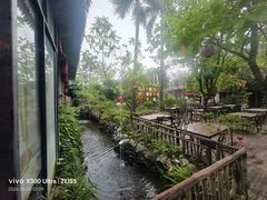 -花溪雨·森林餐厅(石基店)
