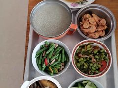 -臻爱住家月嫂育儿嫂(万达店)