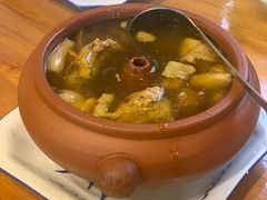 野生菌汽锅鸡-小厨子私房菜·云南美食店