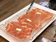铺天盖地顶级澳牛肉火焰寿司-仙隐小鹿中華の日料(正弘城店)
