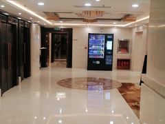 -碧中海汤泉汗蒸酒店