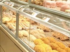 面包甜点陈列柜-好利来(川大店)
