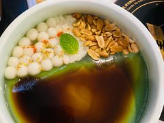 -吃饭皇帝大土家民族菜(正大广场店)