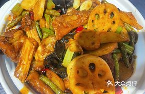 Pork Rib and Chicken Claw Stew