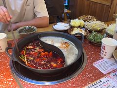 -赵美丽·重庆社区火锅·直营店(火车东站·中豪国际店)