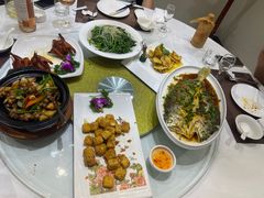 -胡记饭店(保工街店)