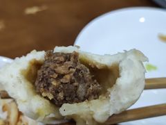 -胡成记口蘑龙眼包子(盐道街店)
