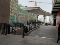 -宁波杉井奥特莱斯广场