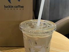 -瑞幸咖啡(半里花海生活广场店)