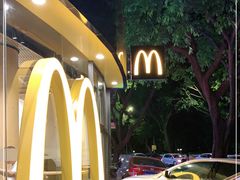 -麦当劳(湖滨路店)