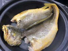 泉水黄鱼-蟹黄鱼面·锦园(定西路店)