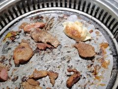 -金滏山烤肉·海鲜·火锅自助餐厅(襄阳万达店)