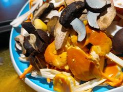 -菌之家·专业纯野生菌火锅·特色炒菌