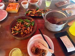 -隔壁老王·家常云南菜(花巷店)