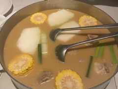 -肥仔文澳门猪骨煲(南京西路店)
