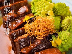 -深圳富苑皇冠假日套房酒店