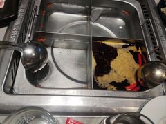 -海底捞火锅(公益西桥店)