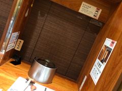-独食火锅·半米屋台(直营总店)