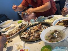 -巧克力渔家.小船海鲜胶东菜(万平口店)