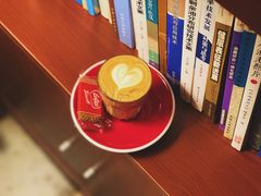 澳白-阿什卡咖啡馆ESSCA COFFEE(塔里木石油宾馆店)