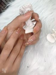 -苏彩·皮肤管理美甲美睫