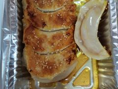 -周震馄饨