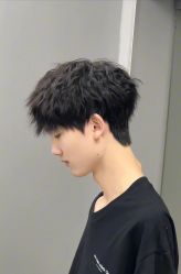 -东方先生国潮男士理发馆