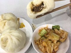 -胡成记口蘑龙眼包子(盐道街店)