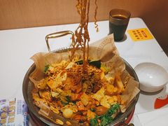 -红渡小香·牛肉麻辣香锅(车站南路店)