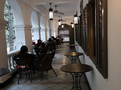 大堂-星巴克臻选(广州沙面店)