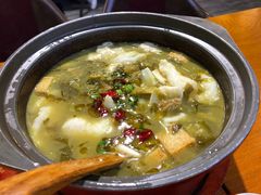 -周鱼小馆石锅酸菜鱼(活力汇店)