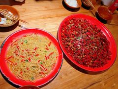 吃不得辣子鸡-先启半步颠.川菜.小酒馆(宝安坪洲店)