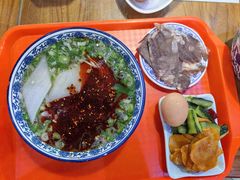 -伊穆祥牛肉面总店·清真