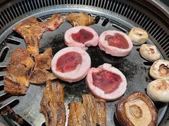 -梨花自助烤肉(西三旗万象汇黑金店)